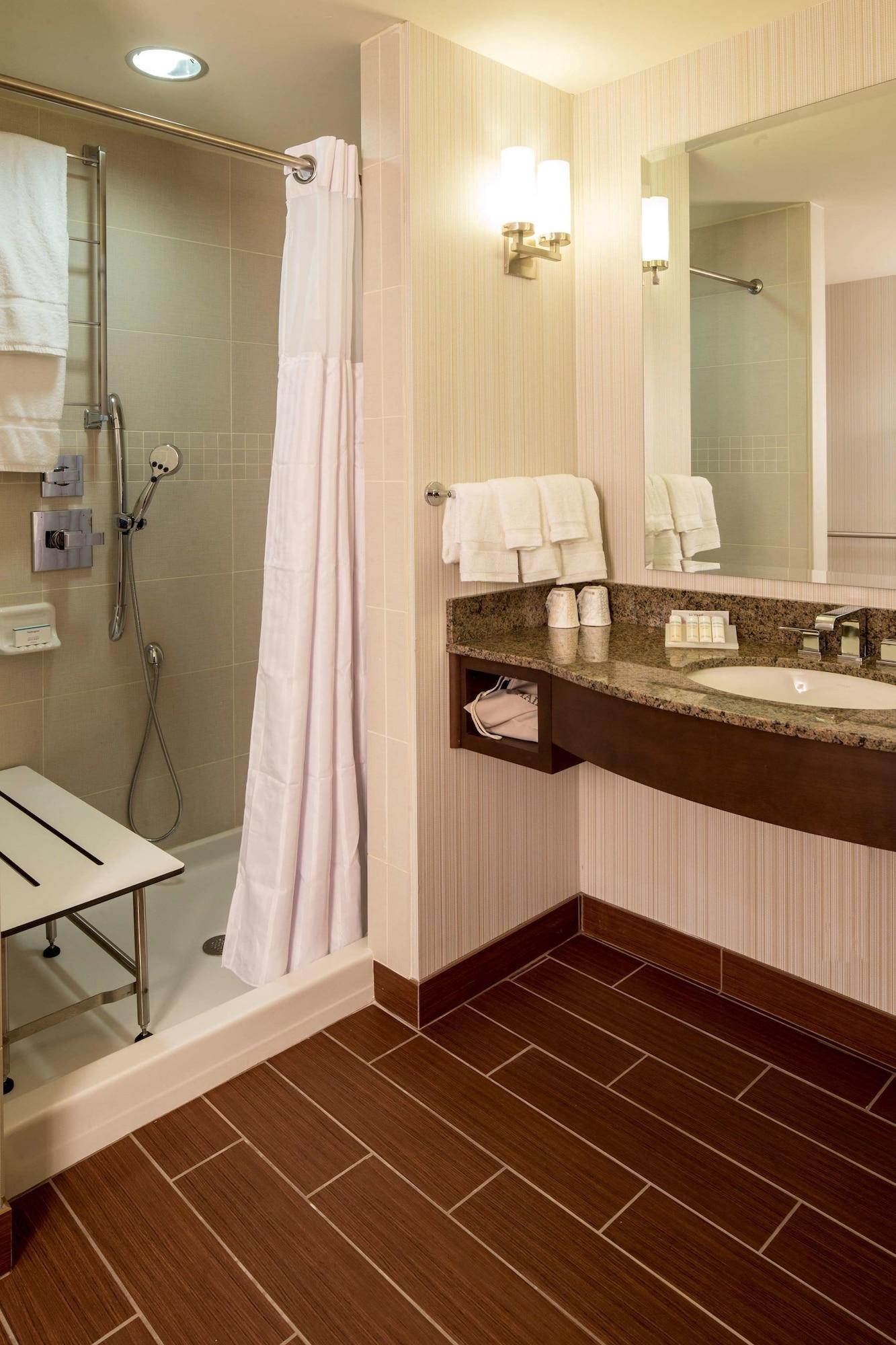 Hilton Garden Inn Юніонтаун Екстер'єр фото