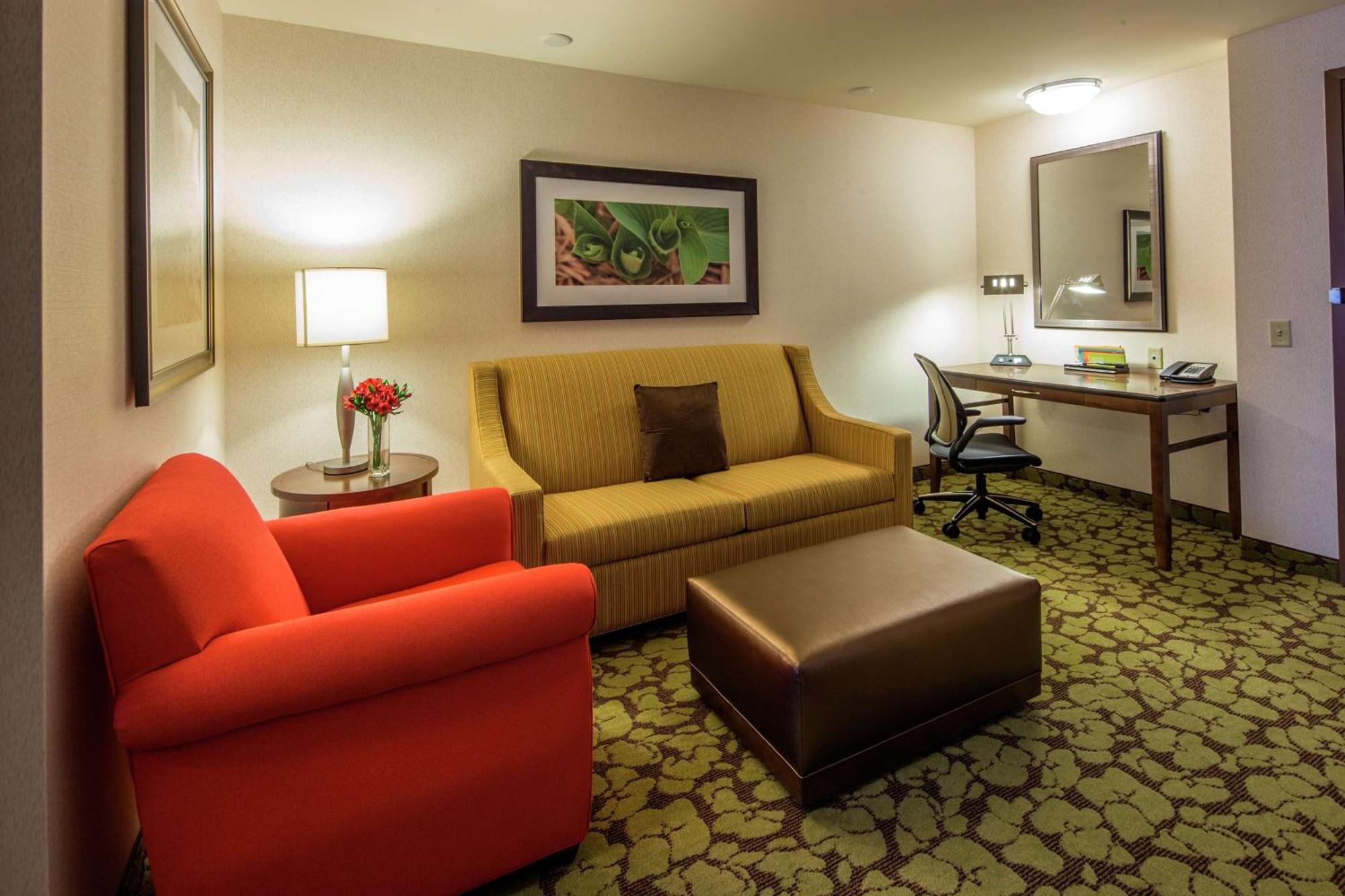 Hilton Garden Inn Юніонтаун Екстер'єр фото