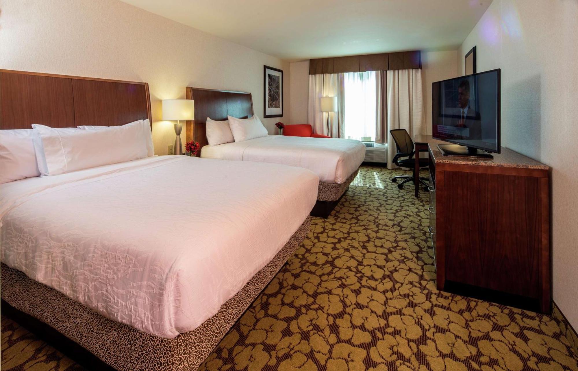 Hilton Garden Inn Юніонтаун Екстер'єр фото