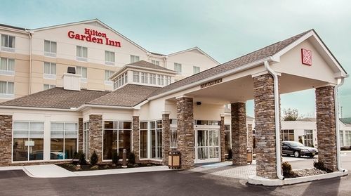 Hilton Garden Inn Юніонтаун Екстер'єр фото